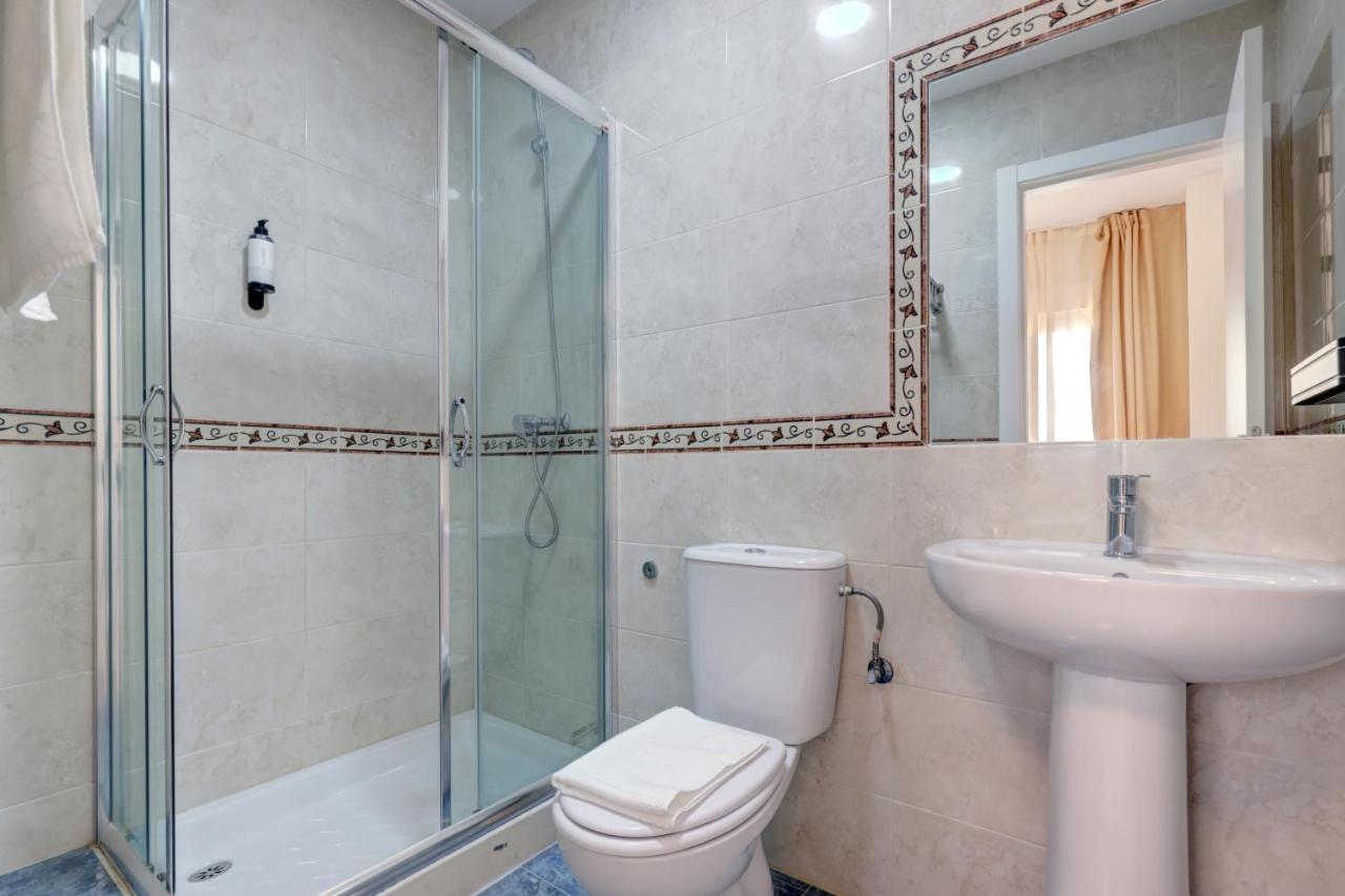 Hostal 37 Эстепона Экстерьер фото
